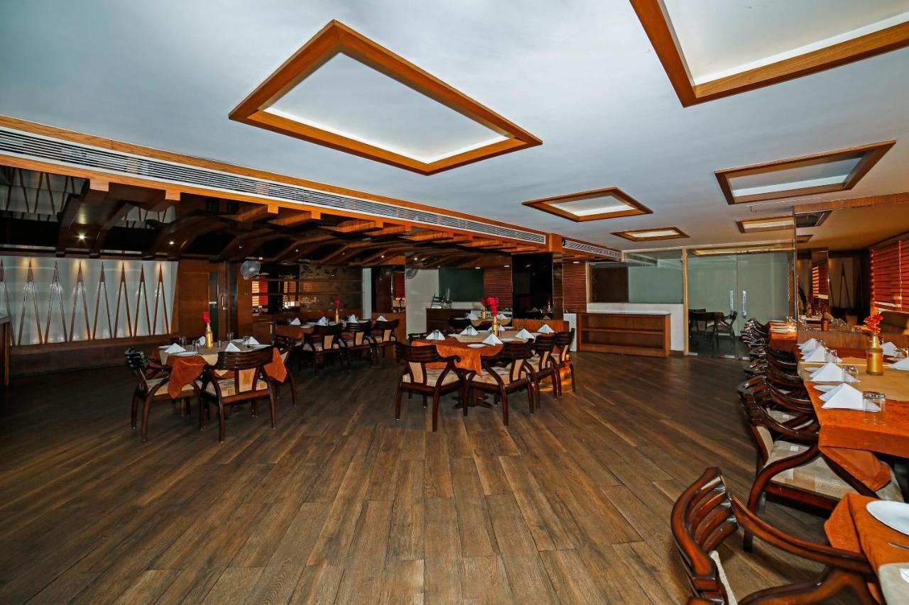 Hotel Shelter Gwalior Eksteriør billede