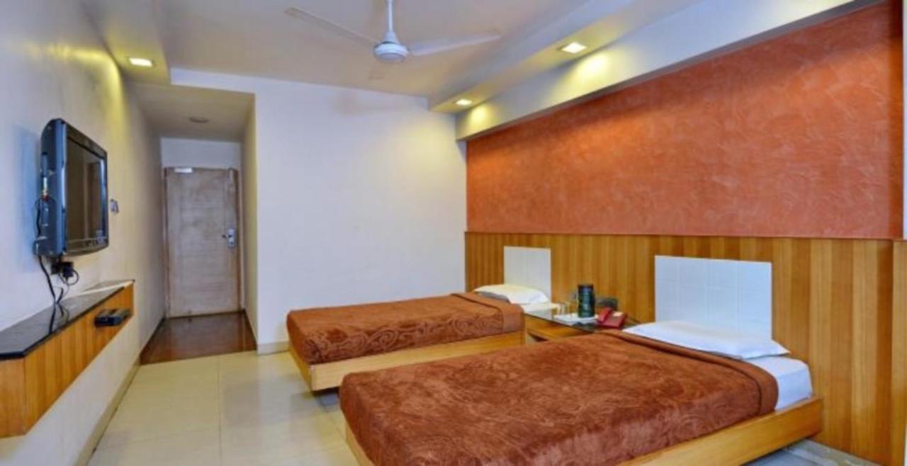 Hotel Shelter Gwalior Eksteriør billede